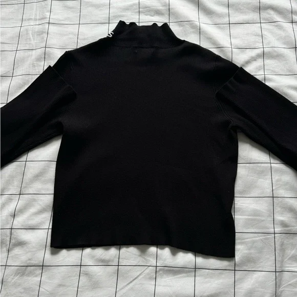 Mock-Neck Ribbed Long-Sleeve - Picture 5 of 6